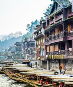 TRƯƠNG GIA GIỚI - PHƯỢNG HOÀNG CỔ TRẤN - VŨ LĂNG NGUYÊN